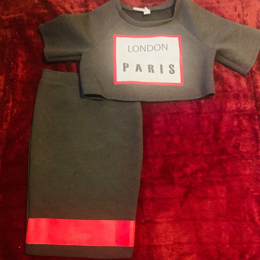 2 piece set London Paris🌹